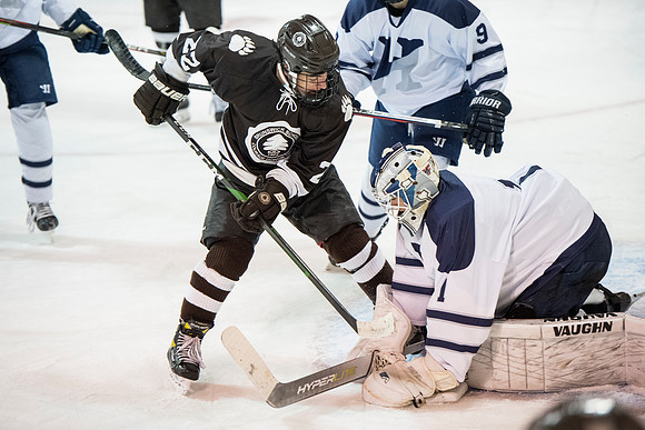 hockey_2022-01-15_dburns1_3857