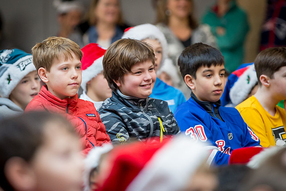 holiday_allschool16_jfess_6722