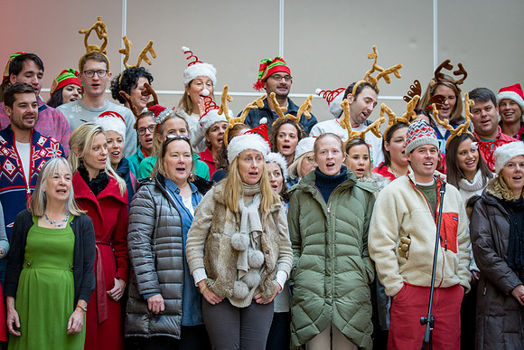 holiday_allschool16_jfess_6947