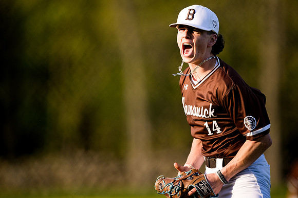 baseball_2025-05-01_ah_0303