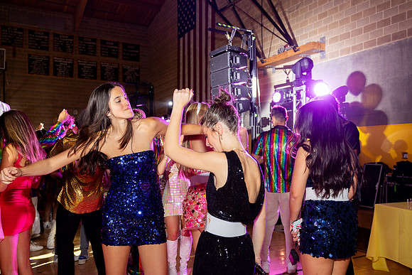 hc24_dance_us_aa_3050