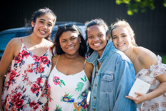 graduation18_wkl_4393
