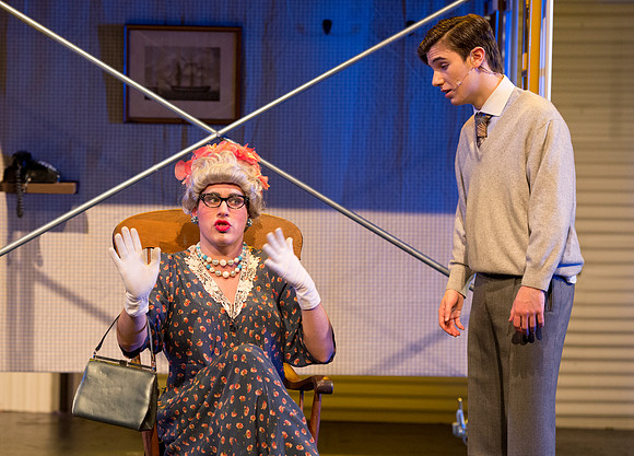 byebyebirdie_us_dburns_0948