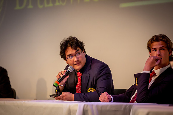 uniondebate_us_jfess_0944