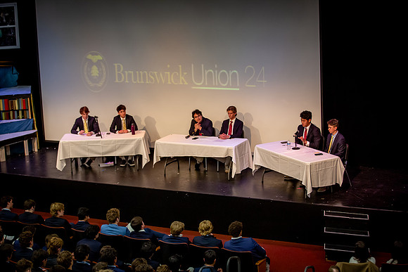 uniondebate_us_jfess_1007