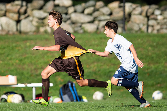 hc18_soccer_jv_dburns_3967