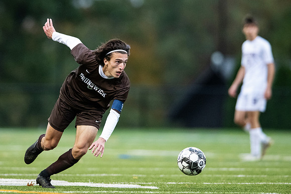 hc21_soccer_dburns_9641