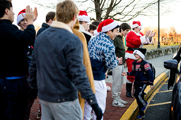 holiday_handshake24_ah_0060