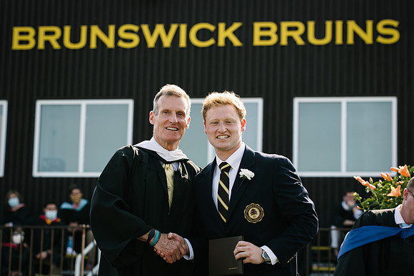graduation21_diploma_ah_0251