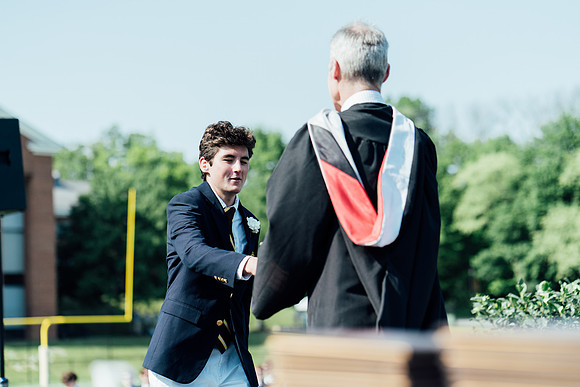 graduation21_diploma_jk_8729