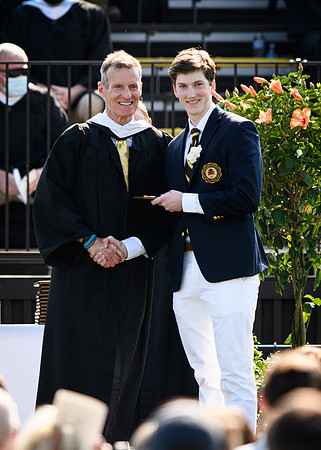 graduation21_diploma_wkl_5053