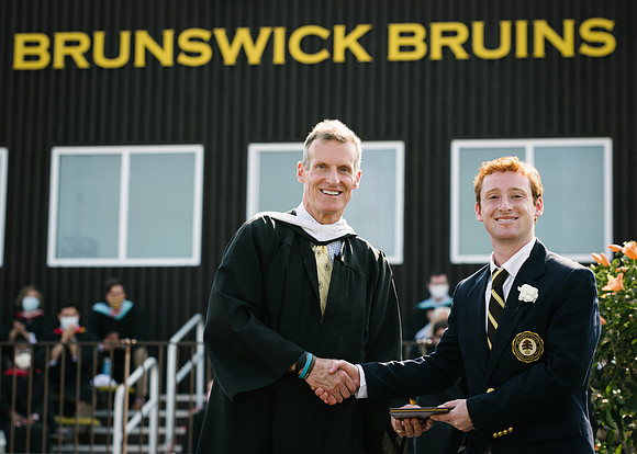 graduation21_diploma_ah_0215
