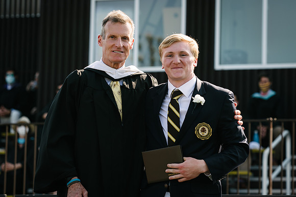 graduation21_diploma_ah_0278