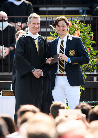 graduation21_diploma_wkl_4610