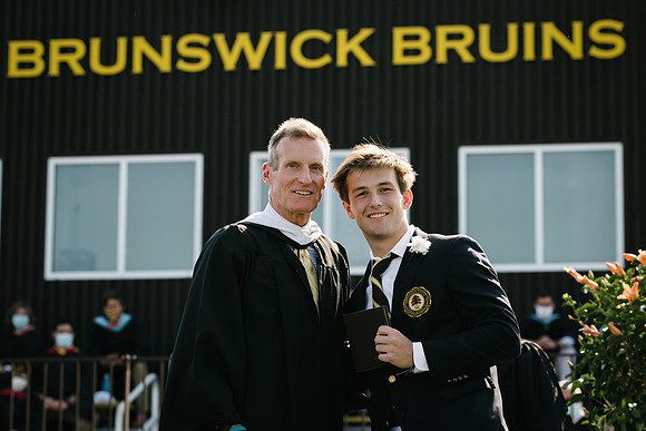 graduation21_diploma_ah_0292b