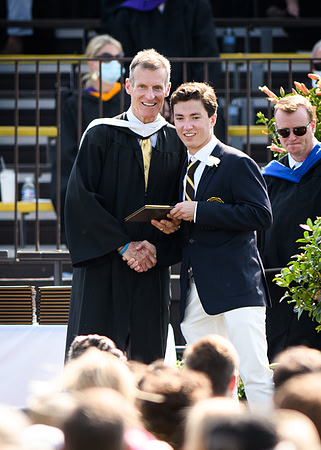 graduation21_diploma_wkl_4530