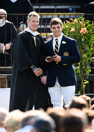 graduation21_diploma_wkl_4963