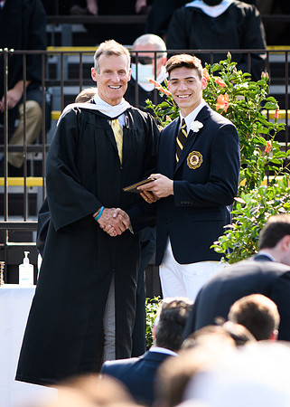 graduation21_diploma_wkl_4563