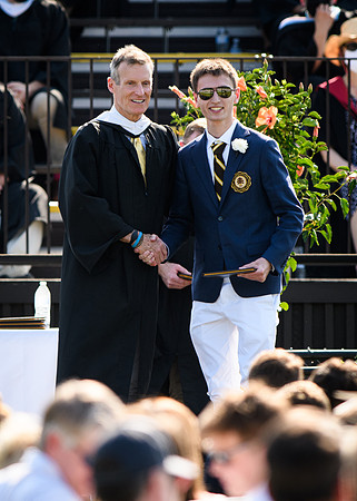 graduation21_diploma_wkl_5114