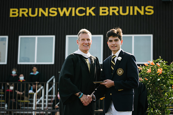 graduation21_diploma_ah_0302
