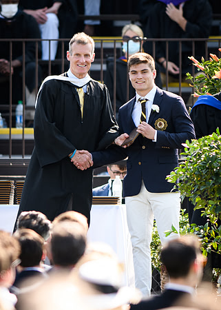 graduation21_diploma_wkl_4525
