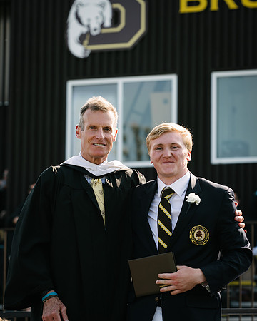 graduation21_diploma_ah_0278b