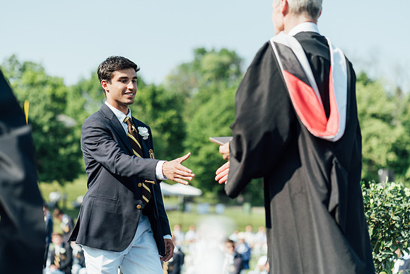 graduation21_diploma_jk_8756