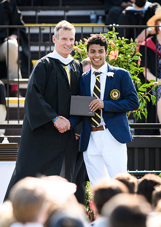 graduation21_diploma_wkl_4717