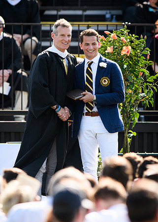 graduation21_diploma_wkl_5127