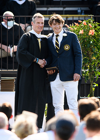 graduation21_diploma_wkl_5008