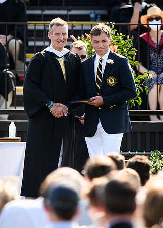 graduation21_diploma_wkl_5031