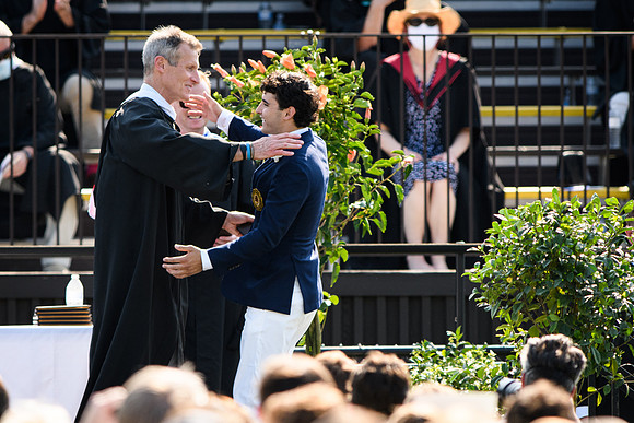 graduation21_diploma_wkl_4935