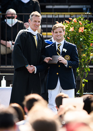graduation21_diploma_wkl_4619
