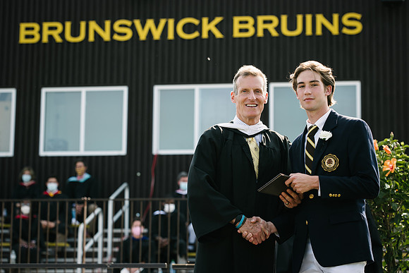graduation21_diploma_ah_0220