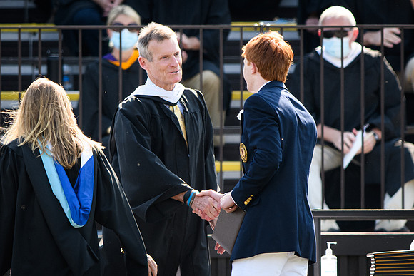 graduation21_diploma_wkl_5090