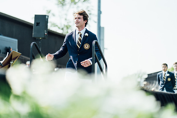 graduation21_diploma_jk_8622