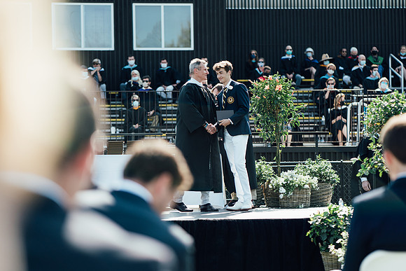 graduation21_diploma_jk_8689