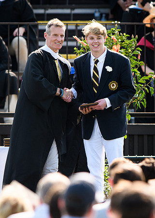 graduation21_diploma_wkl_4753