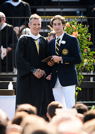 graduation21_diploma_wkl_4603
