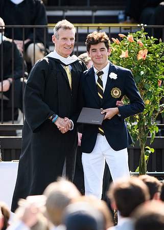 graduation21_diploma_wkl_4875