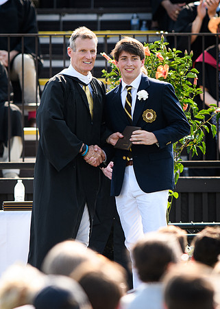graduation21_diploma_wkl_4757