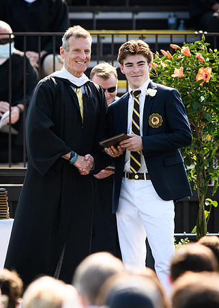 graduation21_diploma_wkl_4810