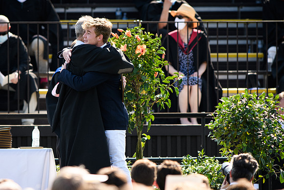 graduation21_diploma_wkl_4958