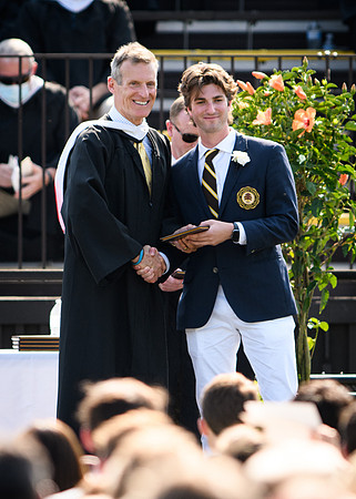 graduation21_diploma_wkl_4615