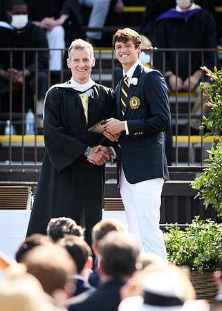 graduation21_diploma_wkl_4518