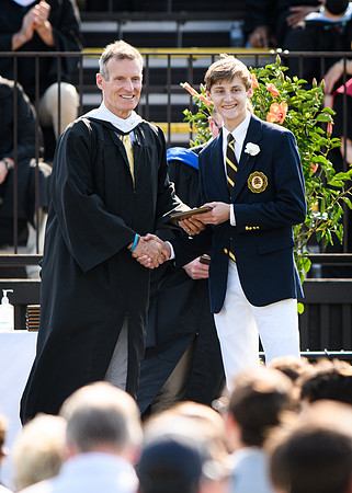 graduation21_diploma_wkl_4738