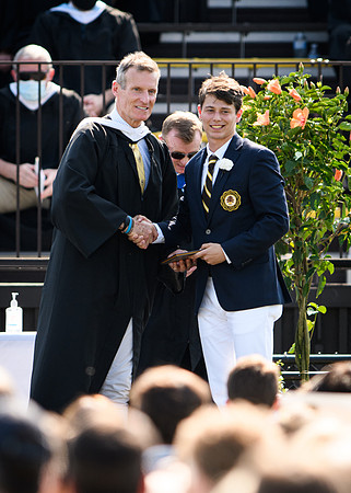 graduation21_diploma_wkl_4629