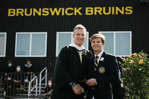 graduation21_diploma_ah_0298
