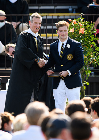 graduation21_diploma_wkl_4788