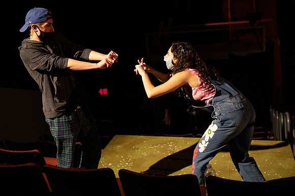 godspell_us_castgogo1_gh_0100